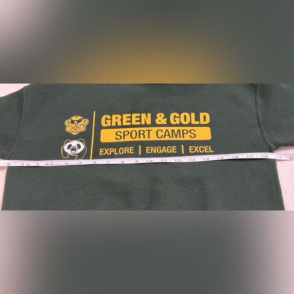 đYouth Graphic Hoodieđ - Picture 3 of 4